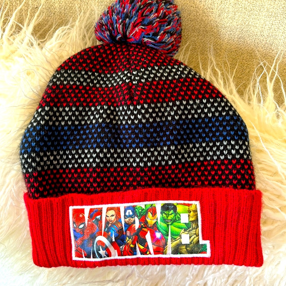 NWOT Marvel knit beanie, youth one size fits most.